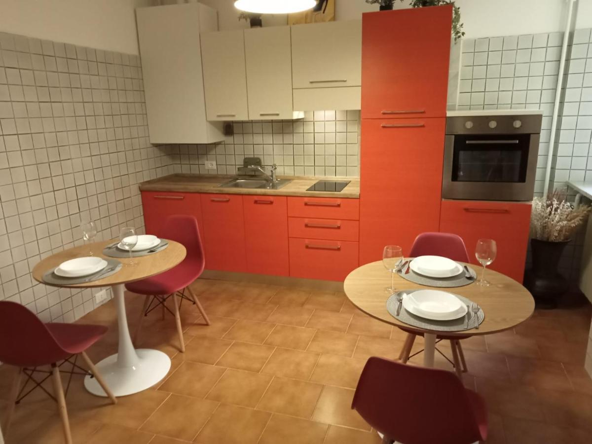 Fenix Rooms Trieste Bagian luar foto