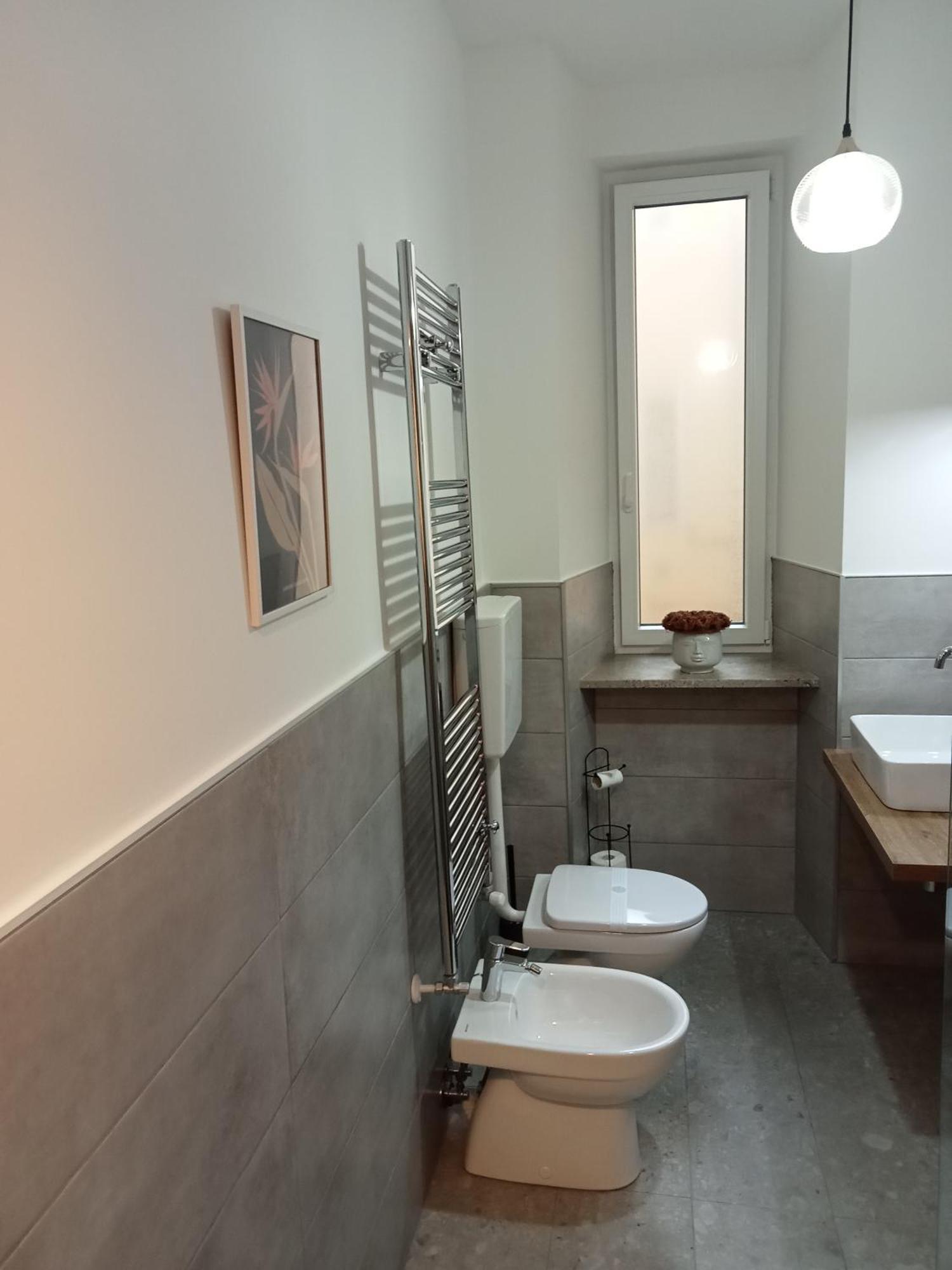 Fenix Rooms Trieste Bagian luar foto